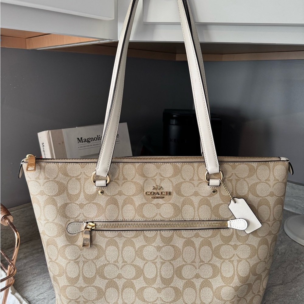 COPY - Coach Tan Signature Tote Bag